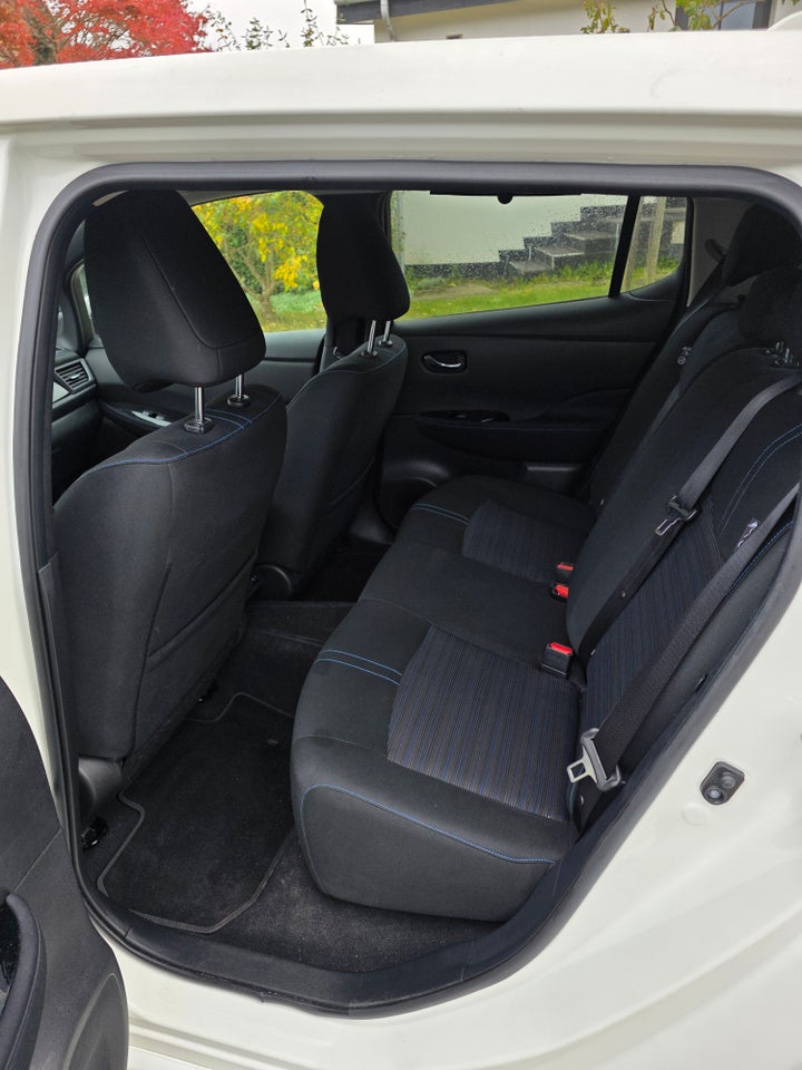 Nissan Leaf 40 N-Connecta 5d