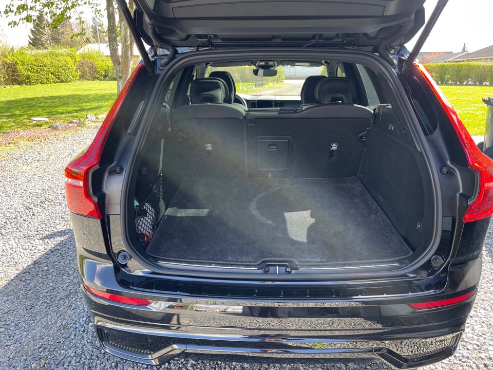 Volvo XC60 2,0 T8 ReCharge Ultimate Dark aut. AWD 5d