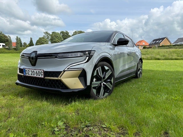 Renault Megane E-Tech 60 Iconic 5d