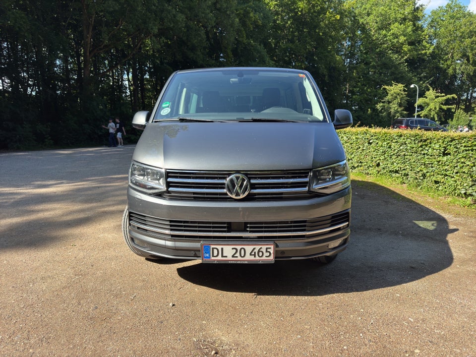 VW Multivan 2,0 TDi 204 Highline DSG kort