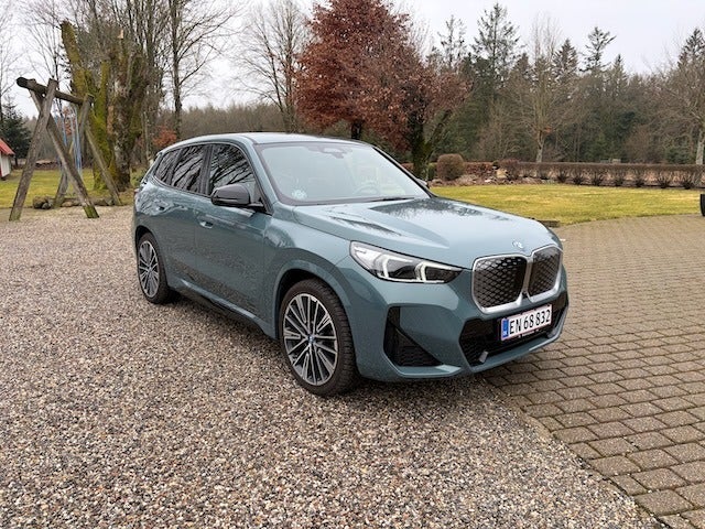BMW iX1 eDrive20 M-Sport 5d
