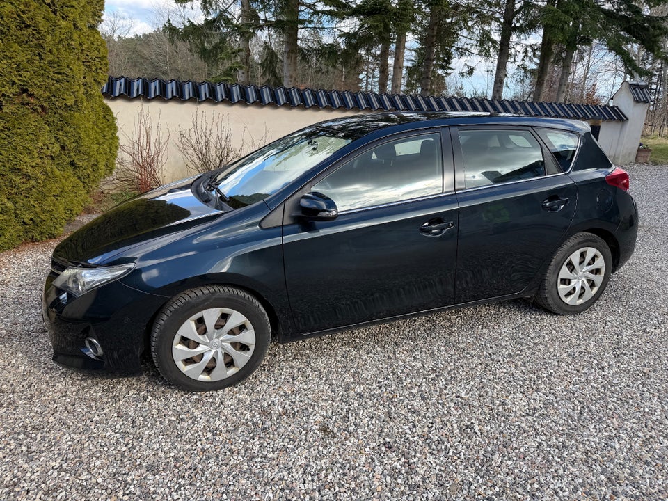 Toyota Auris 1,6 T2 5d
