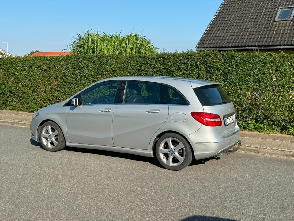 Mercedes B200 1,8 CDi BE 5d