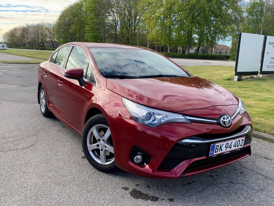 Toyota Avensis 1,6 VVT-i T1 4d