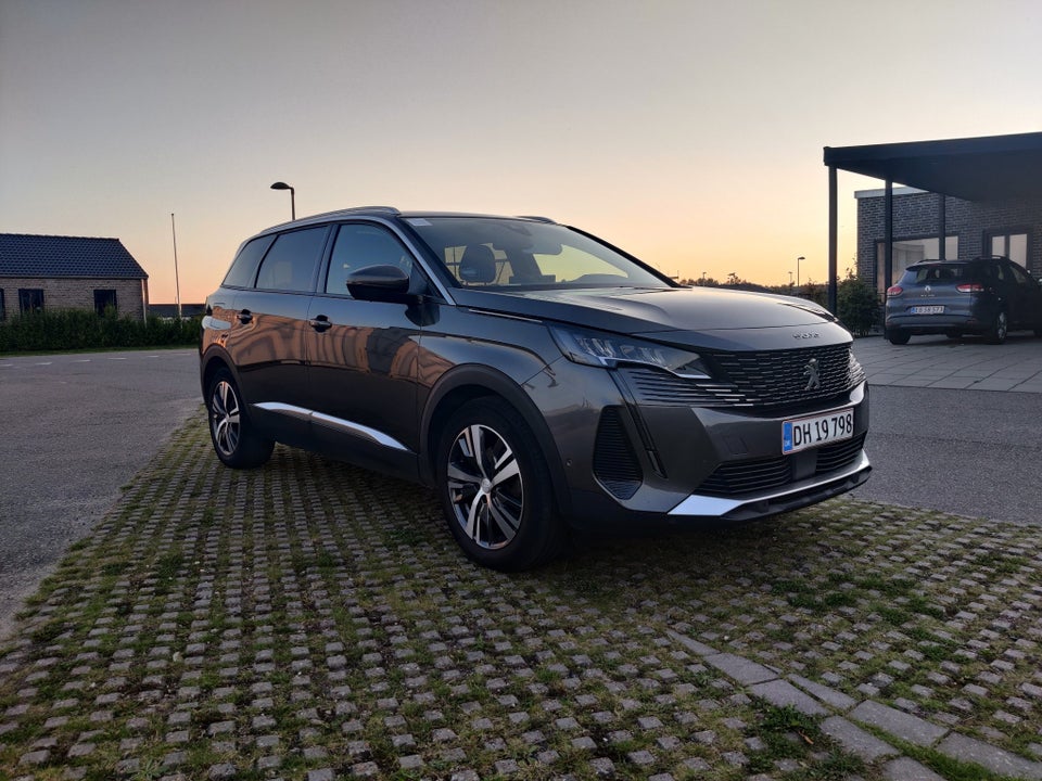 Peugeot 5008 1,5 BlueHDi 130 Allure Pack EAT8 7prs 5d