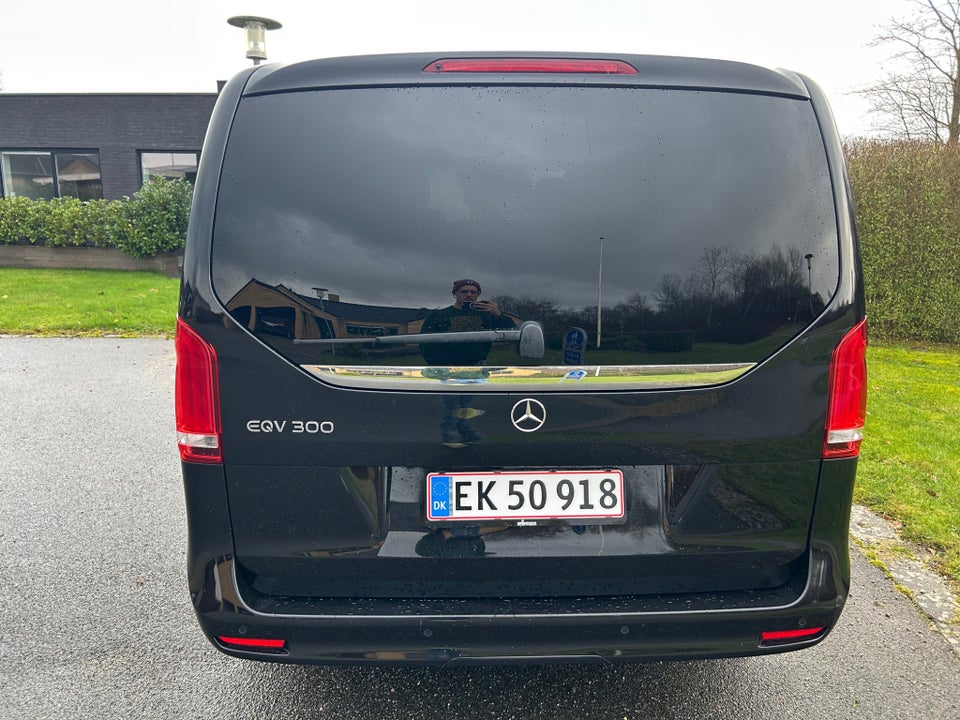 Mercedes EQV300 Avantgarde XL