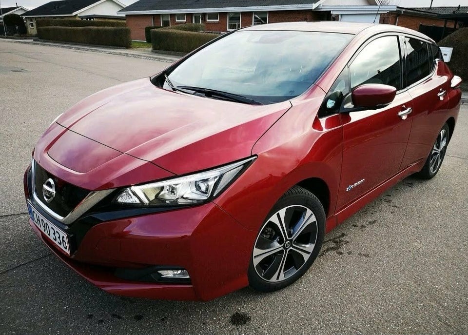 Nissan Leaf 40 Tekna 5d