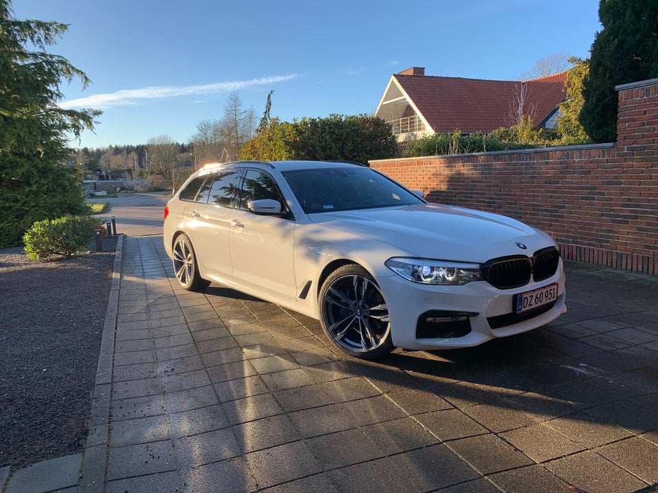 BMW 530d 3,0 Touring M-Sport xDrive aut. 5d