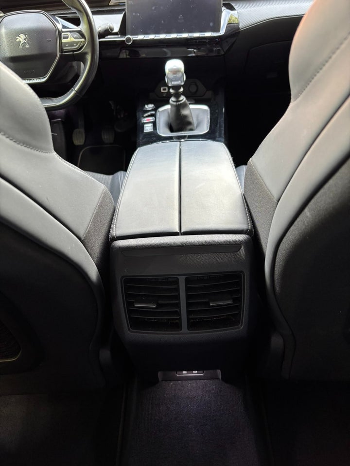 Peugeot 508 1,5 BlueHDi 130 Allure 5d