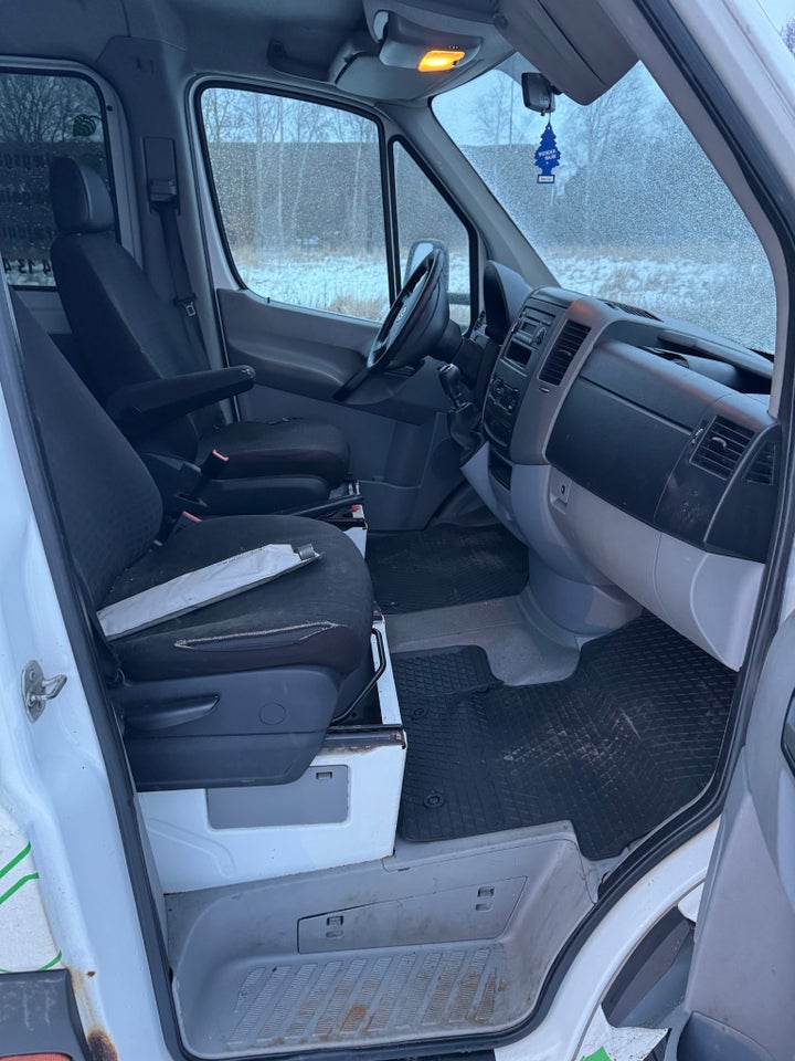 VW Crafter 2,0 TDi 163 Db.Kab m/lad M 4d