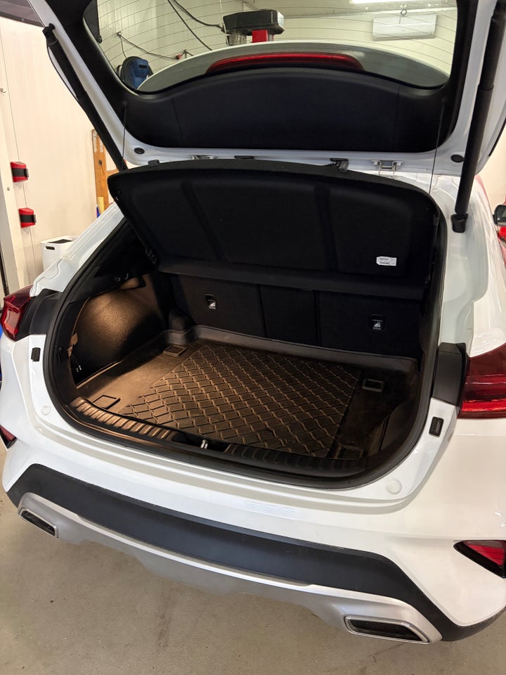 Kia XCeed 1,6 PHEV Upgrade DCT 5d