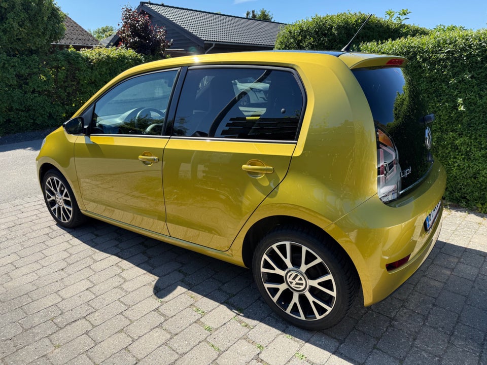 VW Up! 1,0 TSi 90 High Up! BMT 5d