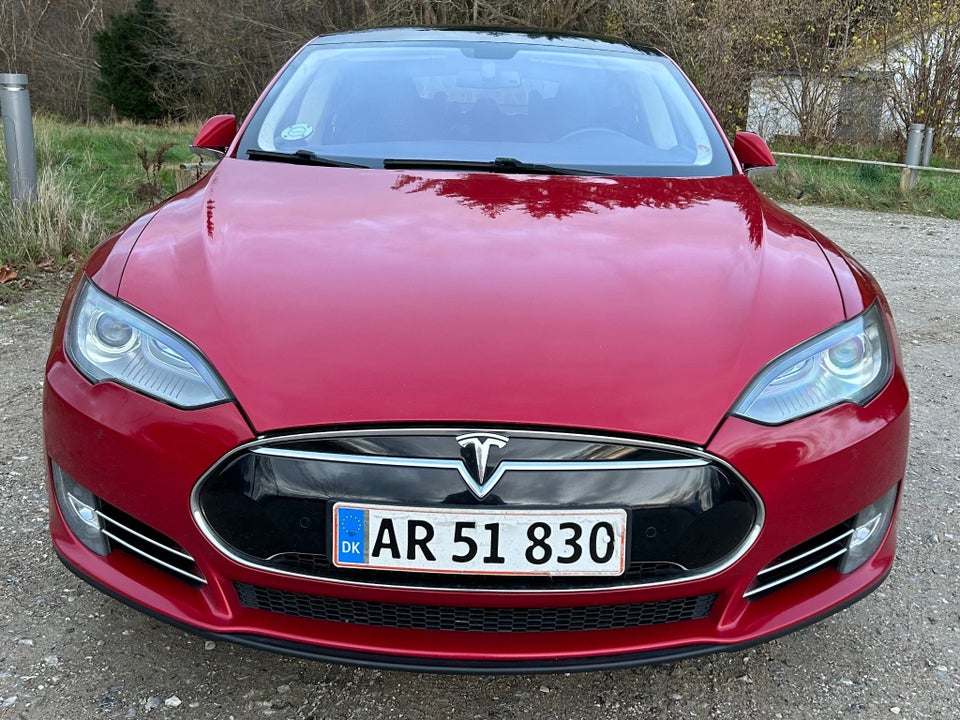 Tesla Model S 85 5d