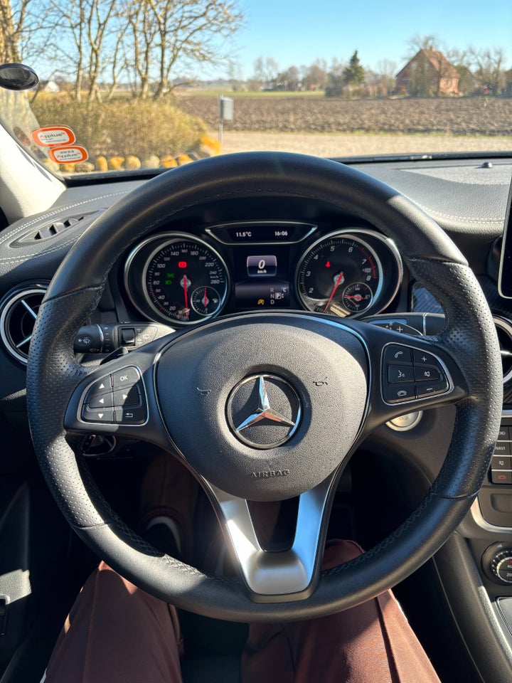 Mercedes GLA200 1,6 AMG Line aut. 5d