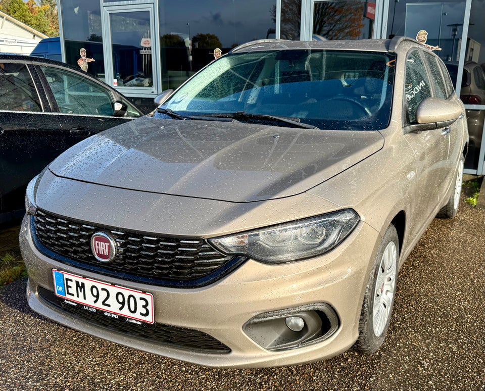 Fiat Tipo 1,4 16V Easy SW 5d