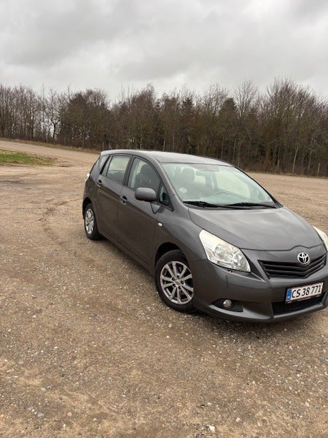 Toyota Verso 1,8 TX MDS 7prs 5d
