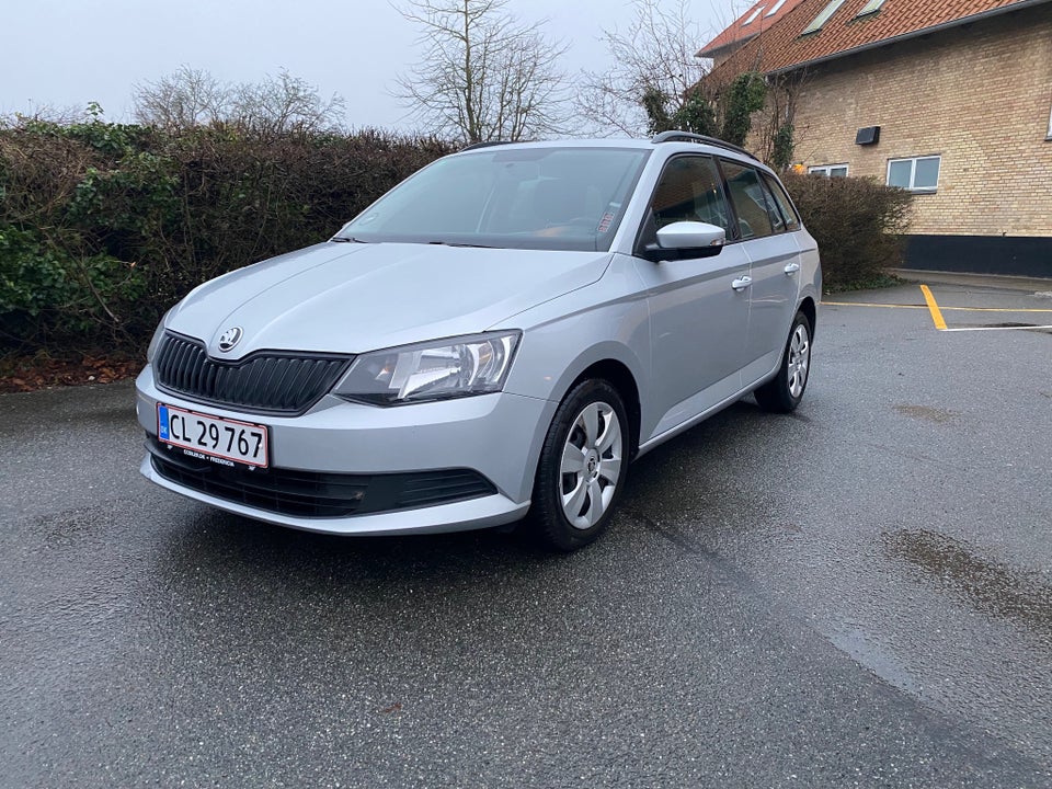 Skoda Fabia 1,2 TSi 90 Ambiente Combi 5d