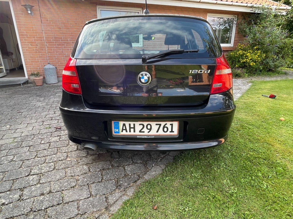 BMW 120d 2,0  5d