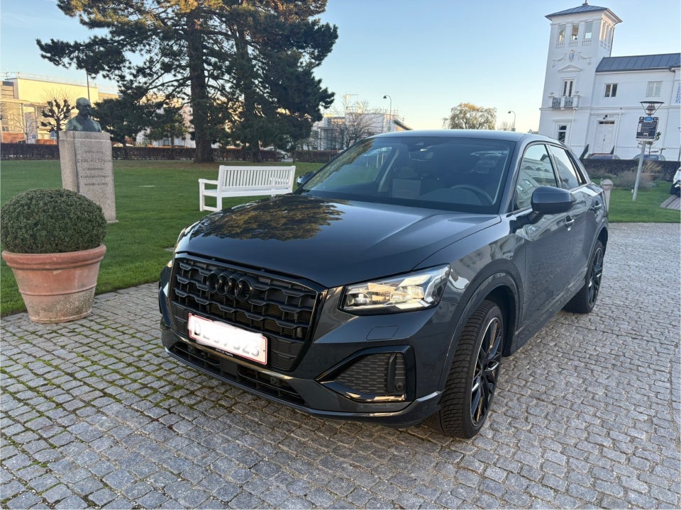 Audi Q2 35 TFSi Prestige S-tr. 5d