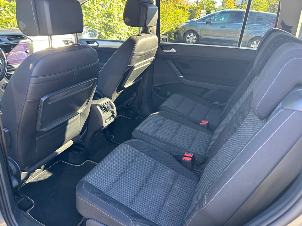 VW Touran 1,5 TSi 150 Comfortline DSG 7prs 5d