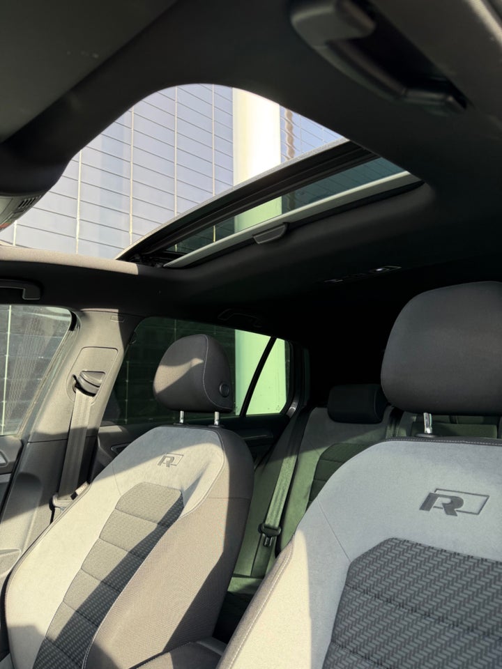 VW Golf VII 1,5 TSi 150 R-line DSG 5d