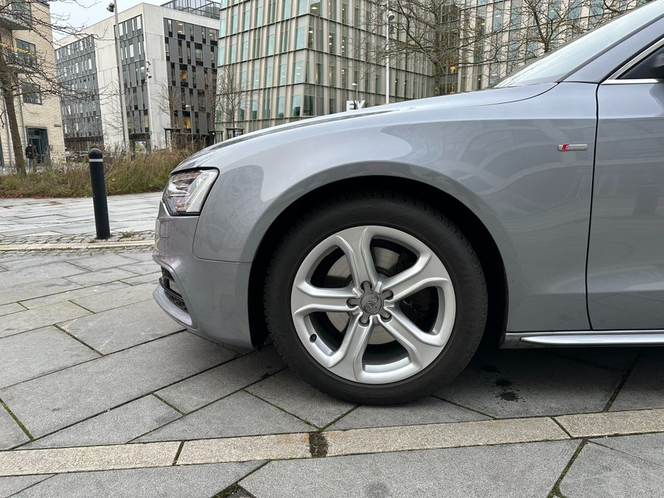 Audi A5 1,8 TFSi 144 S-line Sportback Multitr. 5d