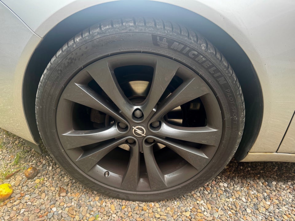 Opel Insignia 2,0 CDTi 170 Cosmo Country Tourer aut. 4x4 5d