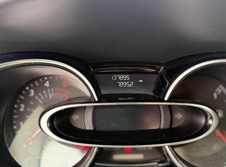 Renault Clio IV 1,5 dCi 90 Limited 5d