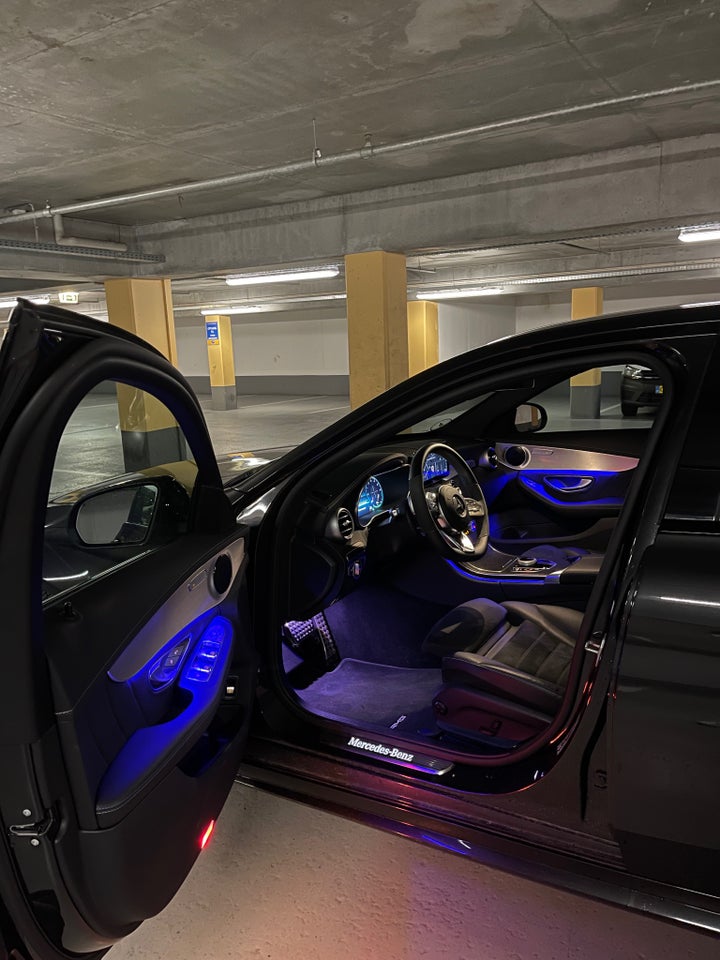 Mercedes C300 de 2,0 AMG Night Edition aut. 4d