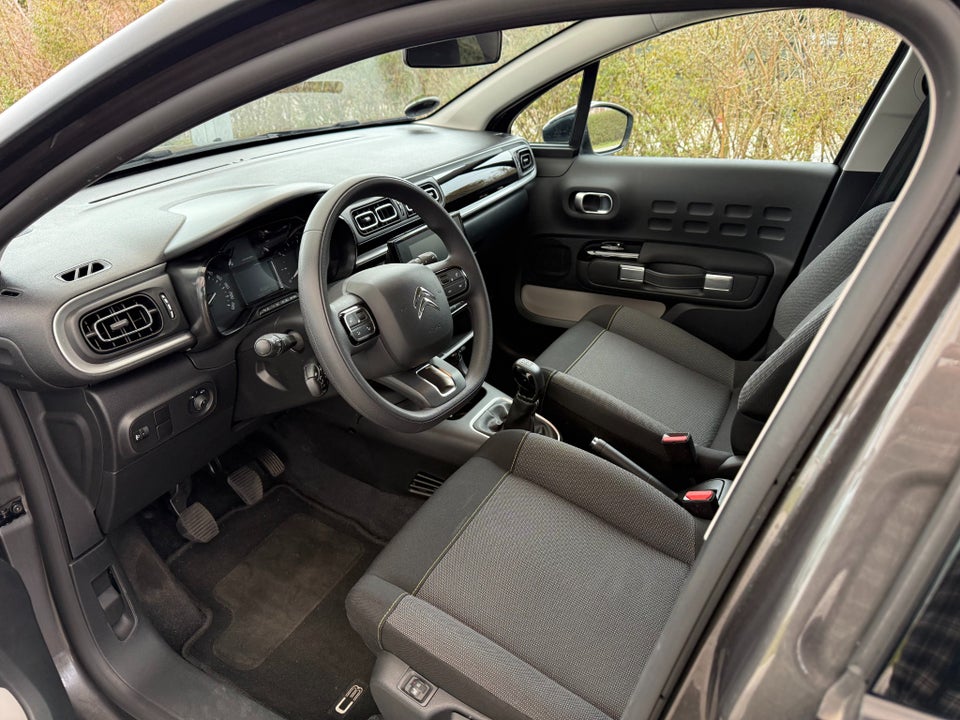 Citroën C3 1,2 PureTech 83 Attraction 5d