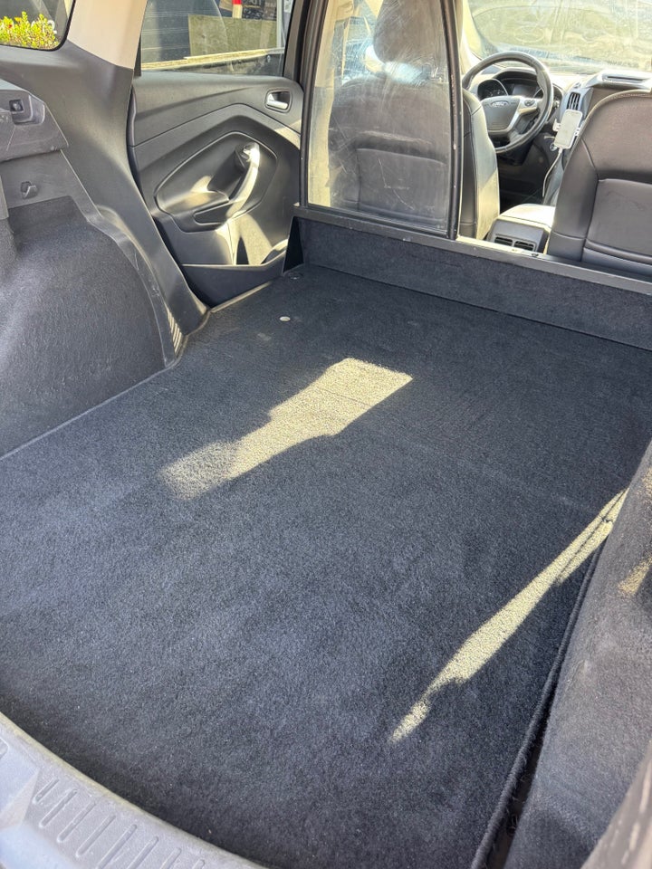 Ford Kuga 2,0 TDCi 180 Titanium+ aut. AWD Van 5d