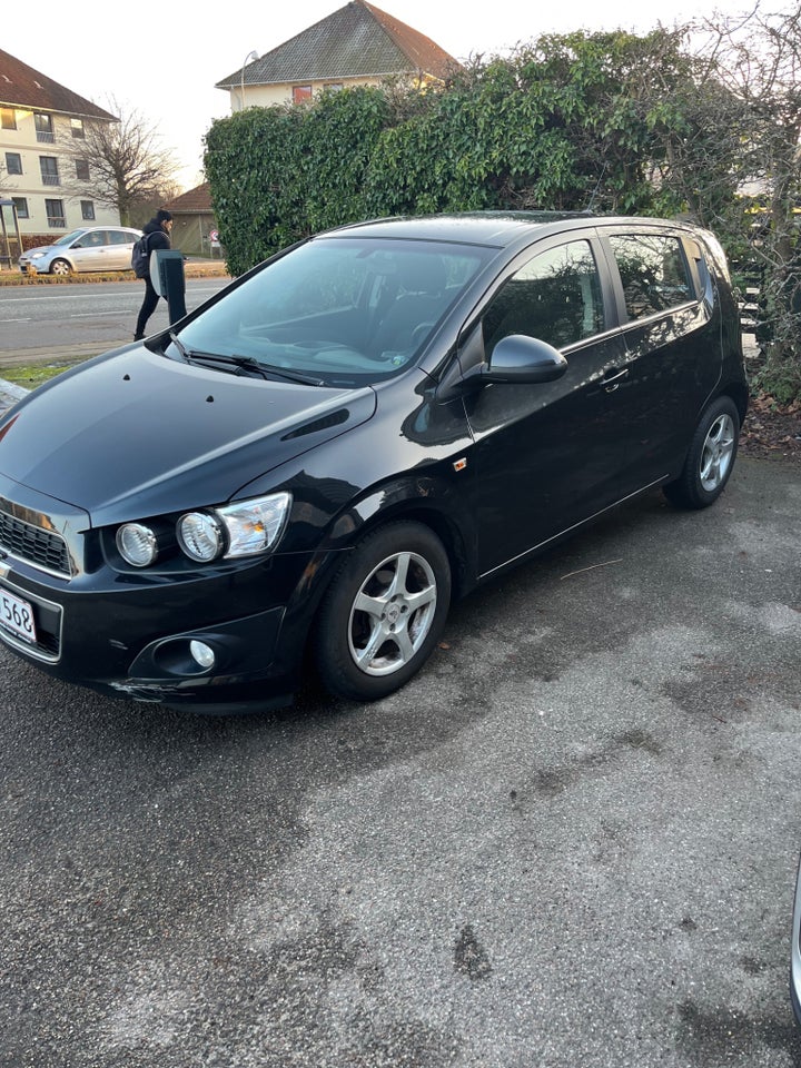 Chevrolet Aveo 1,2 LS 5d