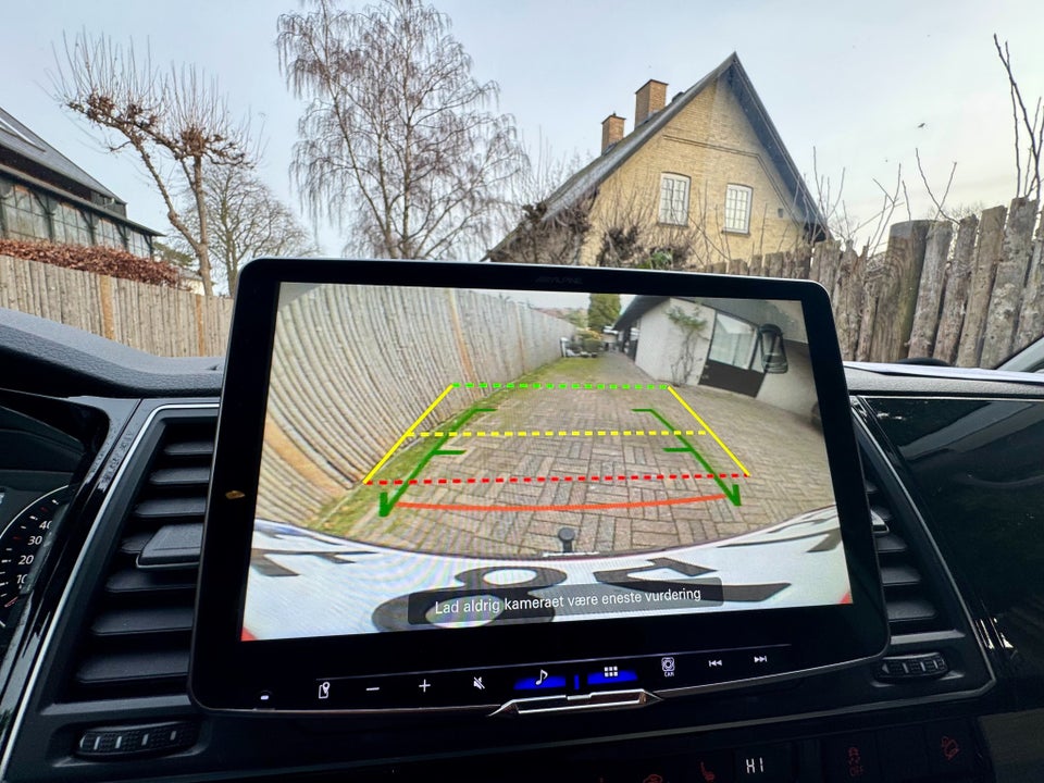 VW California 2,0 TDi 204 Ocean DSG 4Motion 4d