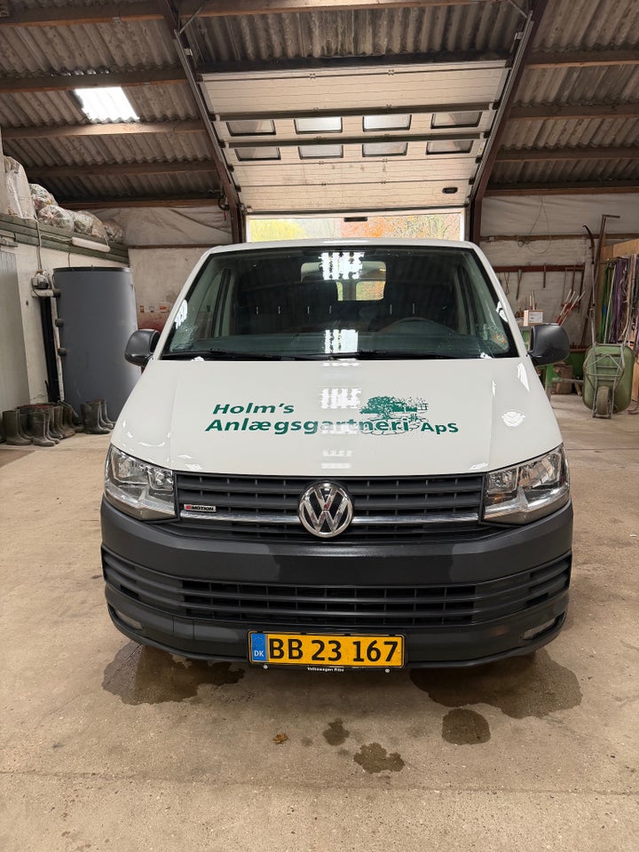 VW Transporter 2,0 TDi 180 Kassevogn DSG 4Motion kort