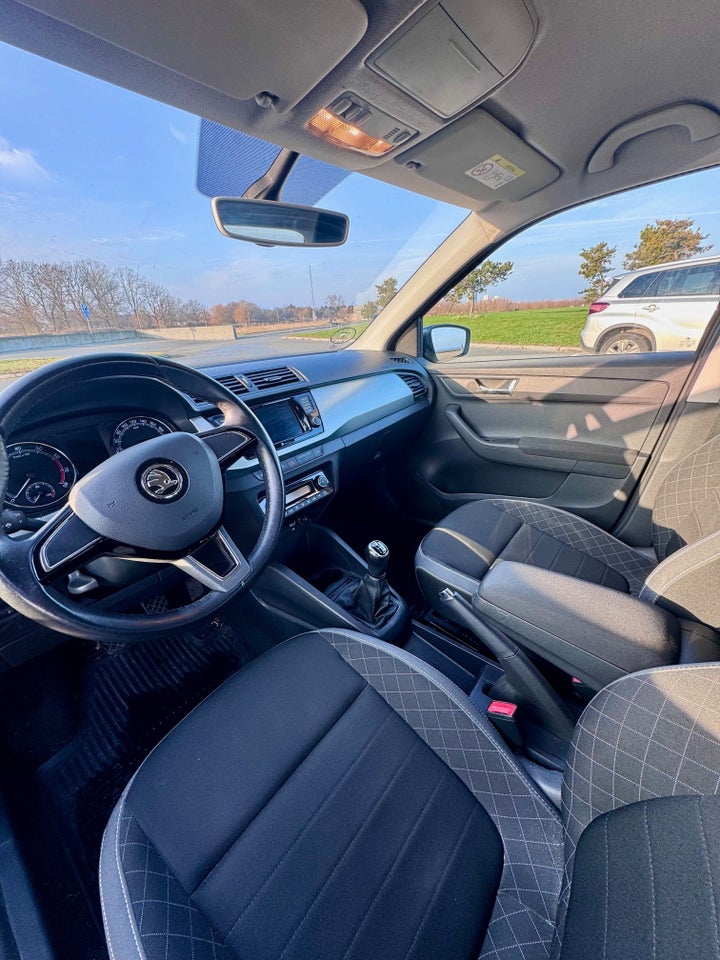 Skoda Fabia 1,0 MPi 60 Ambition 5d