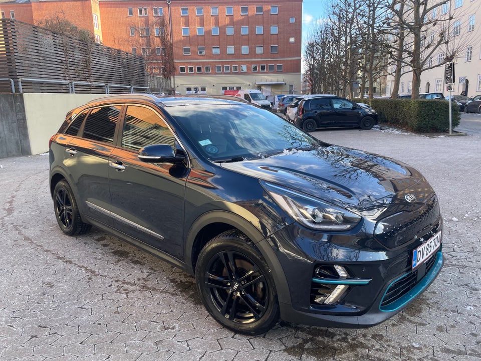 Kia e-Niro 64 Advance 5d