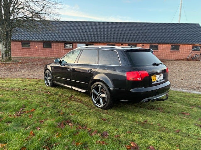 Audi S4 4,2 V8 Avant quattro Tiptr. Van 5d