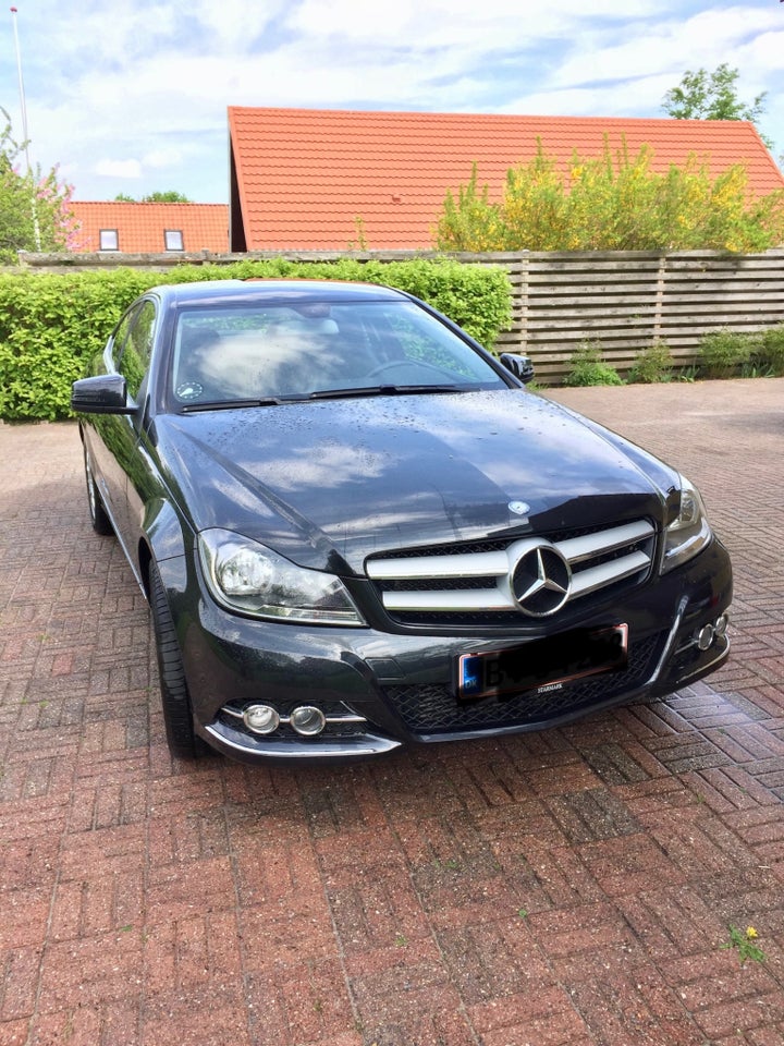 Mercedes C180 1,6 Coupé BE 2d