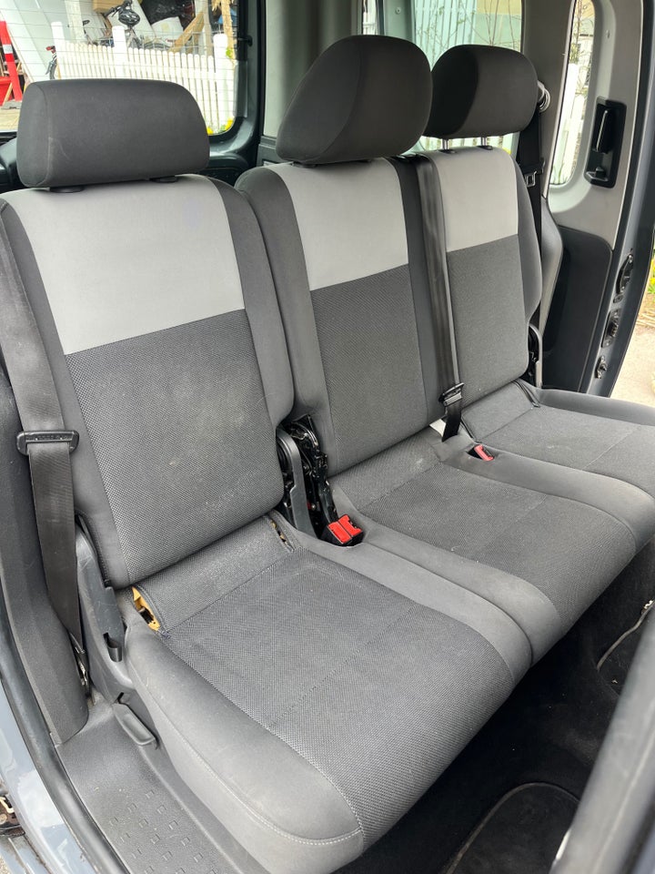 VW Caddy 1,2 TSi 85 Trendline 5d