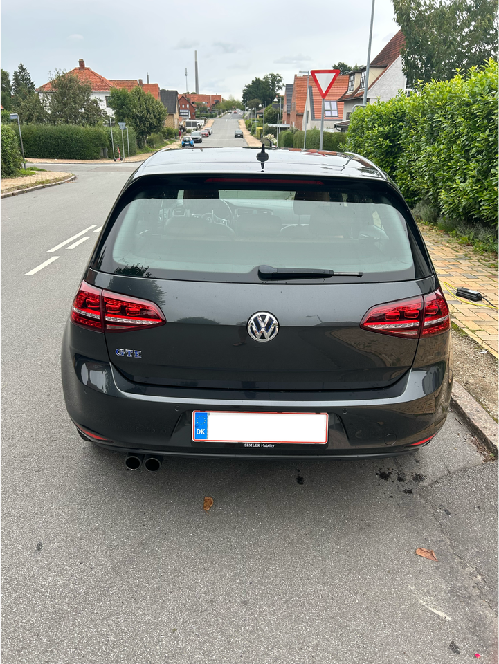 VW Golf VII 1,4 GTE Highline DSG 5d
