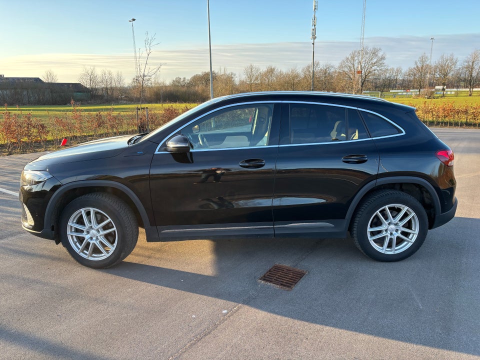 Mercedes EQA250 Progressive 5d