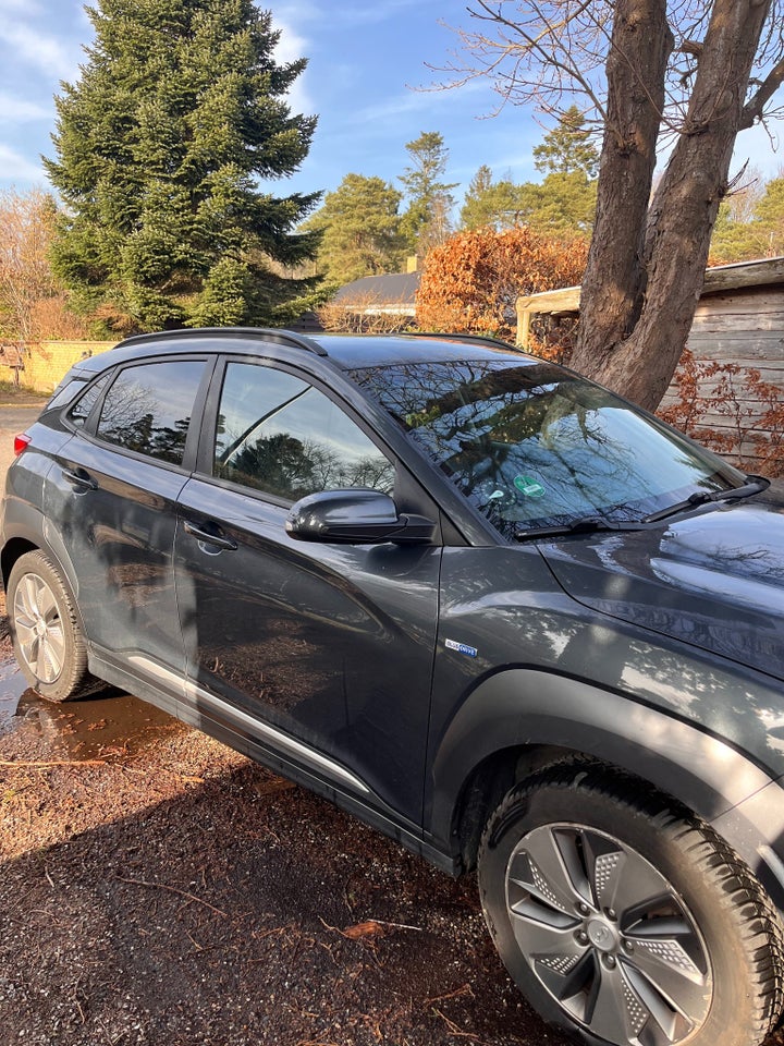 Hyundai Kona 64 EV Premium 5d