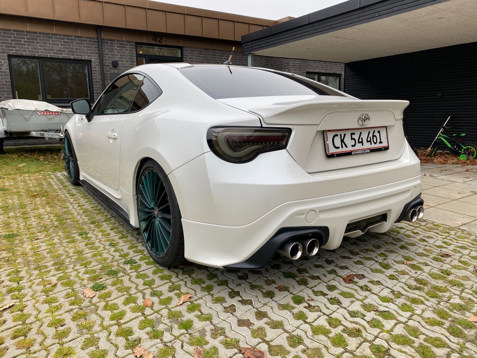 Toyota GT86 2,0 D-4S T3 aut. 3d