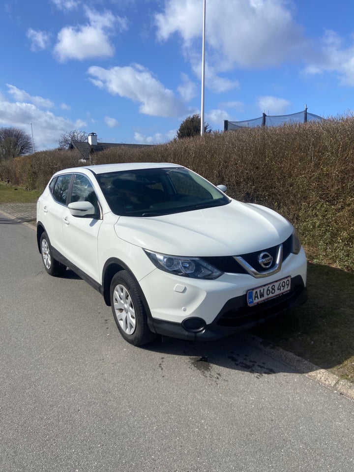 Nissan Qashqai 1,2 Dig-T 115 Visia 5d