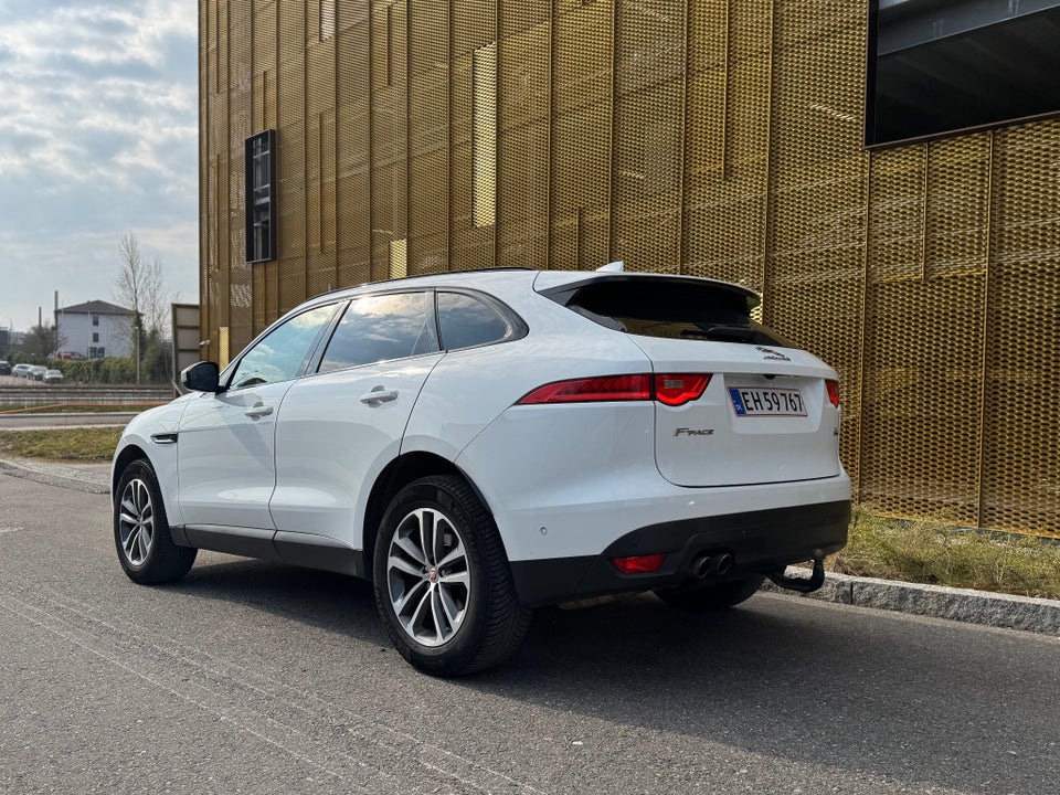 Jaguar F-Pace 2,0 D180 Prestige aut. AWD 5d