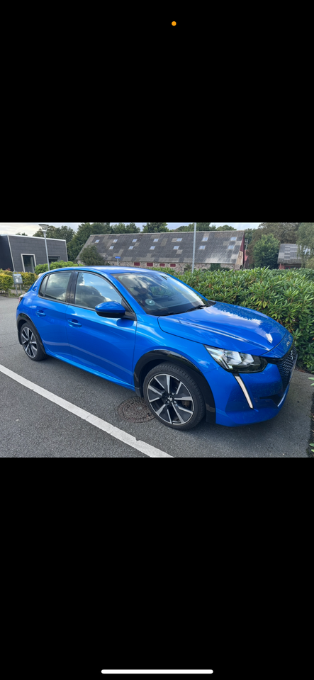 Peugeot e-208 50 Allure 5d