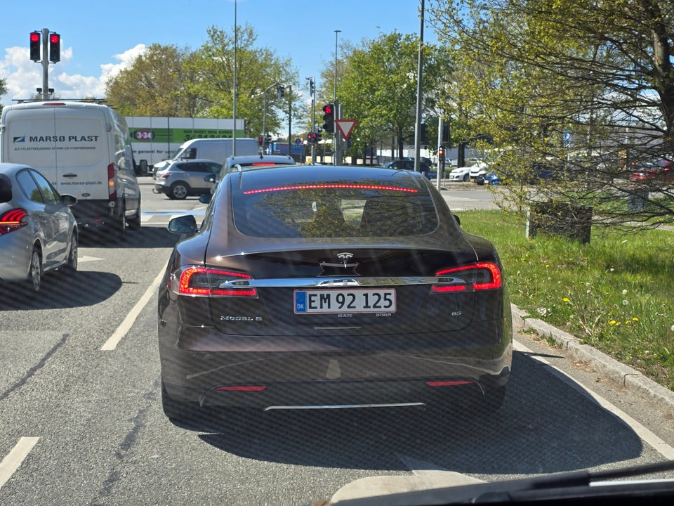 Tesla Model S 85D 7prs 5d