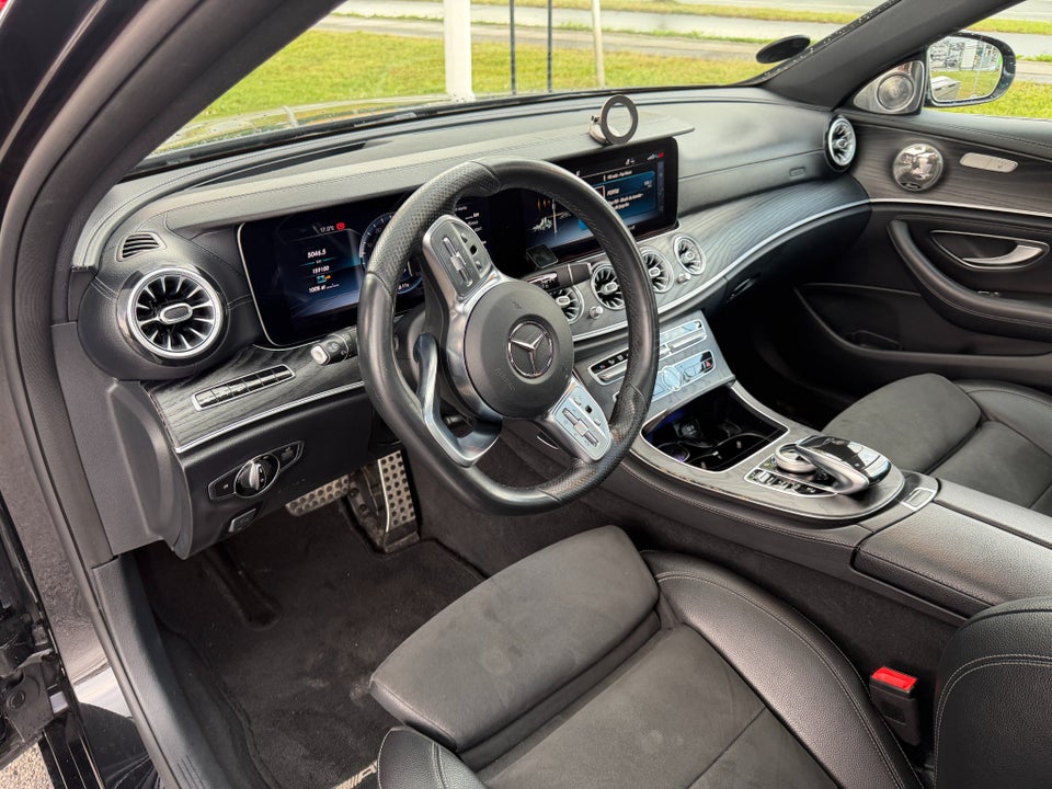 Mercedes E300 de 2,0 AMG Line aut. 4d