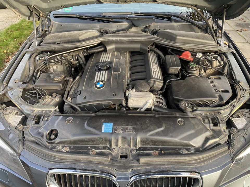 BMW 525i 3,0 Touring Steptr. 5d