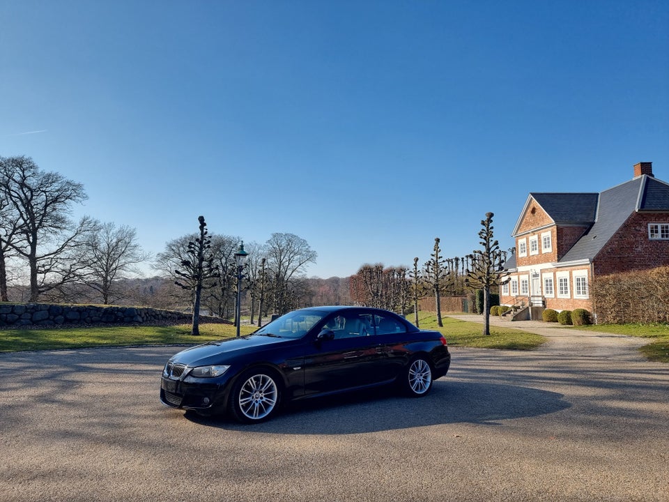 BMW 325i 3,0 Cabriolet Steptr. 2d